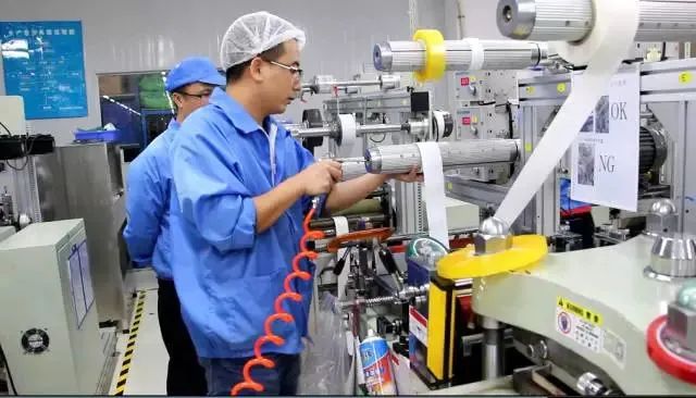 不干膠排廢易斷？折疊不齊？怎么解決